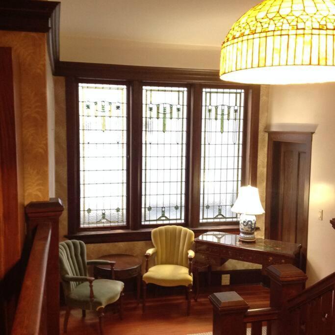 Parlor Suite In Heritage Manor, Fairfield, Near Dt Victoria Exterior foto